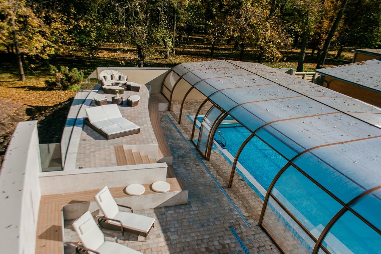 Fonix Wellness Resort Csitár Εξωτερικό φωτογραφία